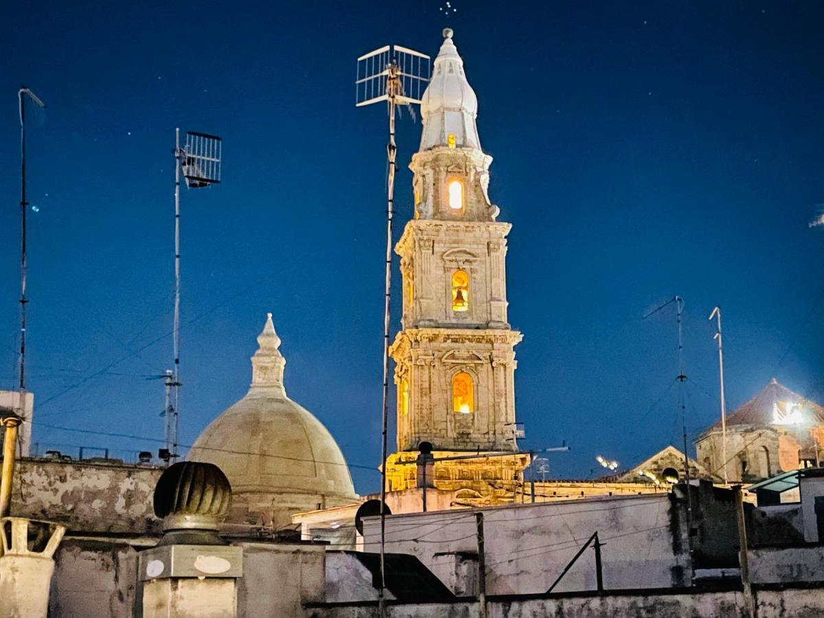 Torre Dalu' - A Due Passi Dalla Spiaggia Di Porta Vecchia, Con Terrazzo Privato E Netflix Monopoli Bagian luar foto